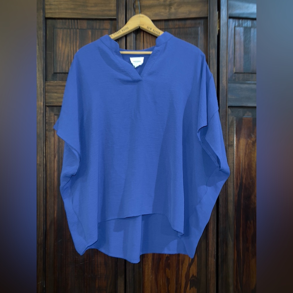 ANDREE BY UNIT Royal Blue V-Neck Blouse‎